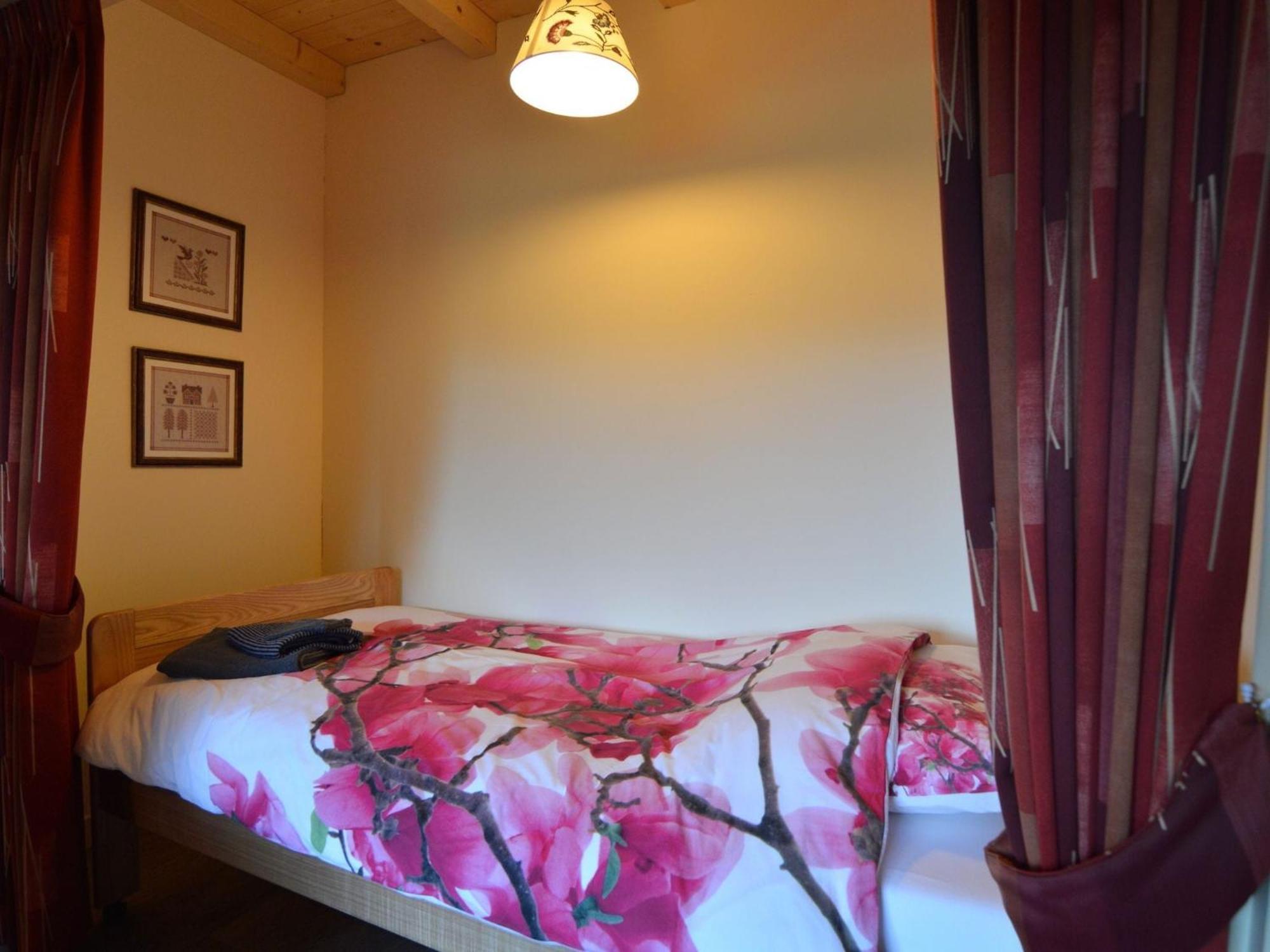 Staying In A Thatched Barn With Bedroom Achterhoek Geesteren  Eksteriør billede